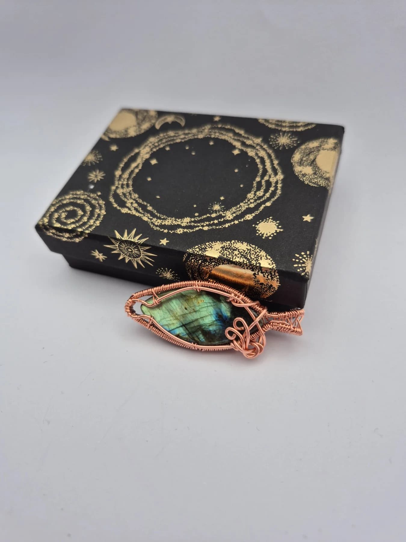 Aura ,  handmade copper wire wrapped labradorite jewellery, view 3